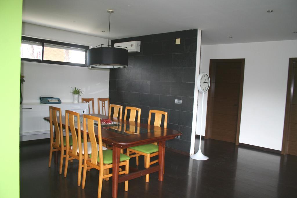 Willa Casa Ceca De La Playa Y Barcelona, Con Piscina Climatizada Y Jacuzzi Vallromanes Zewnętrze zdjęcie